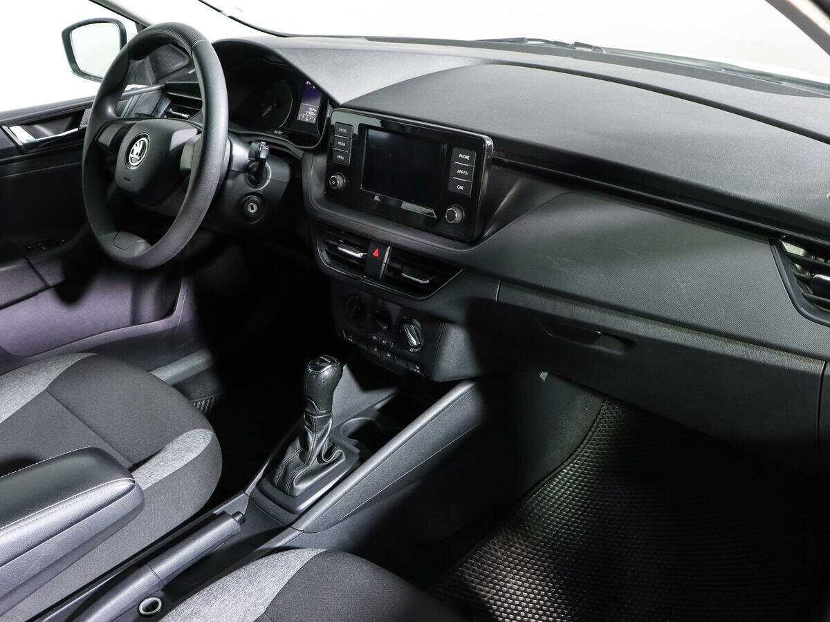 Skoda Rapid 2021 года с пробегом. Фото: #9