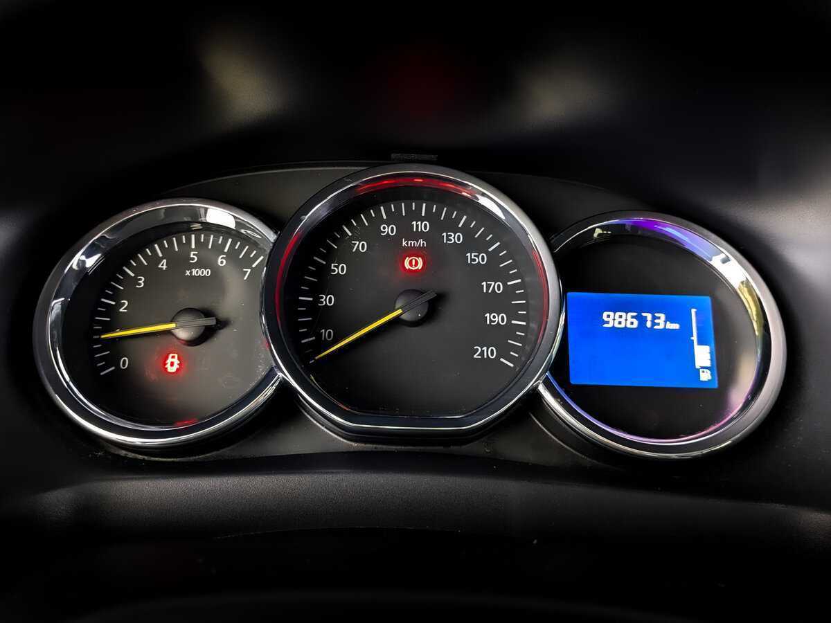 Renault Sandero 2018 года с пробегом. Фото: #12