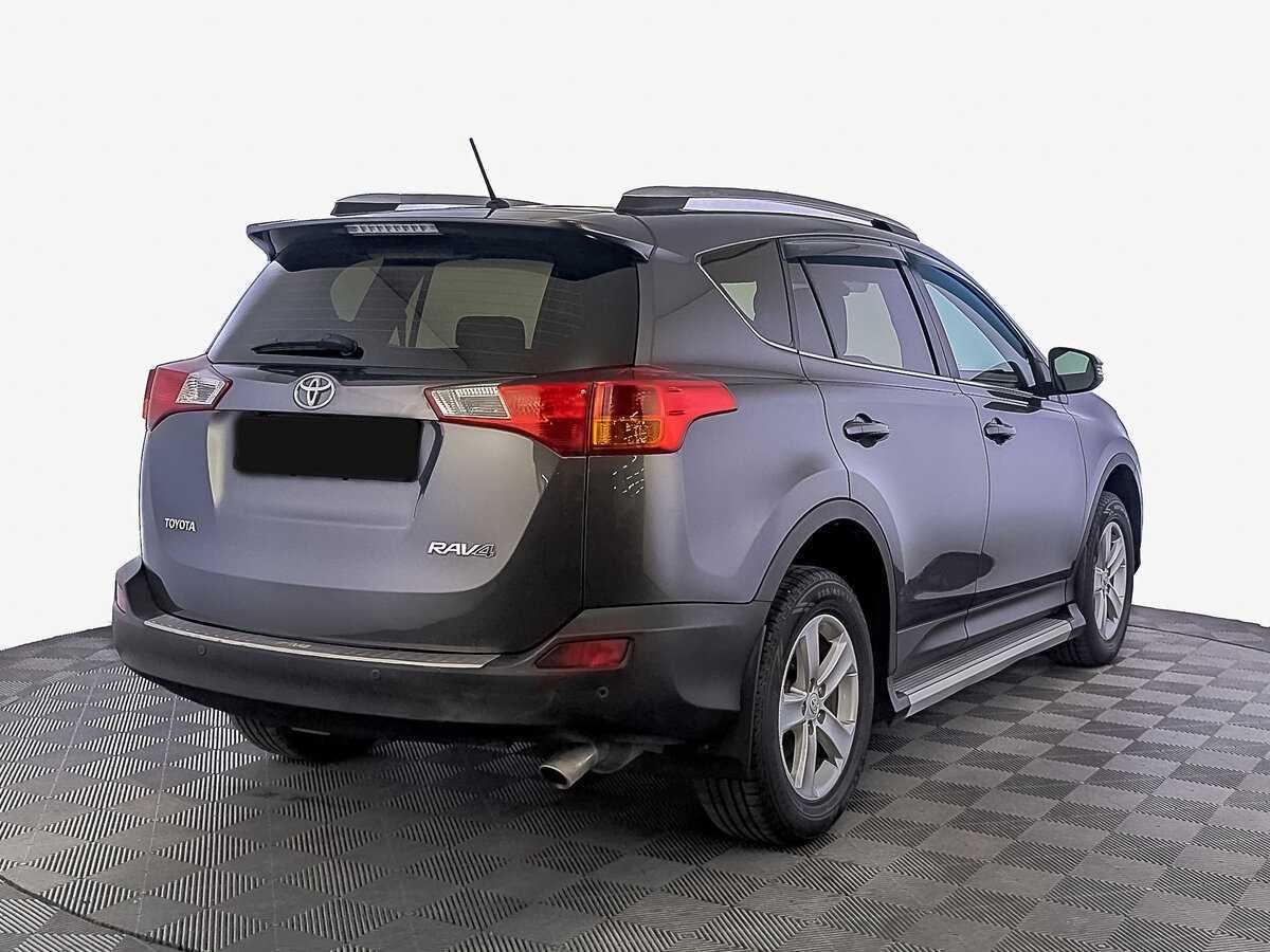 Toyota RAV4 2014 года с пробегом. Фото: #4