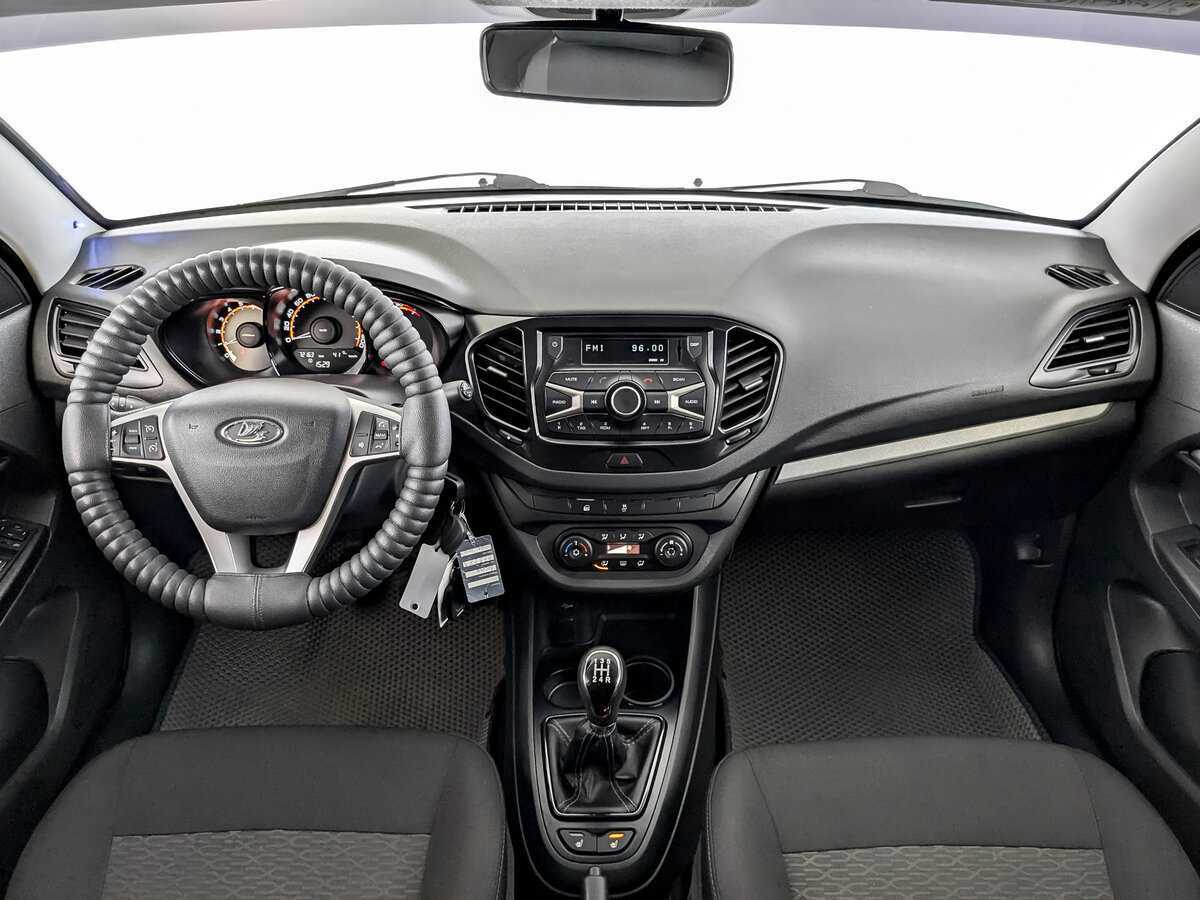 Lada (ВАЗ) Vesta 2019 года с пробегом. Фото: #13