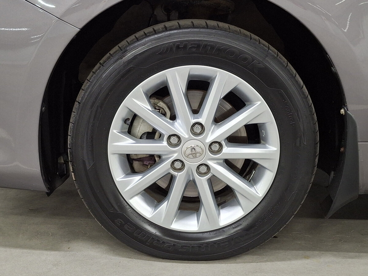 Toyota Camry 2016 года с пробегом. Фото: #16