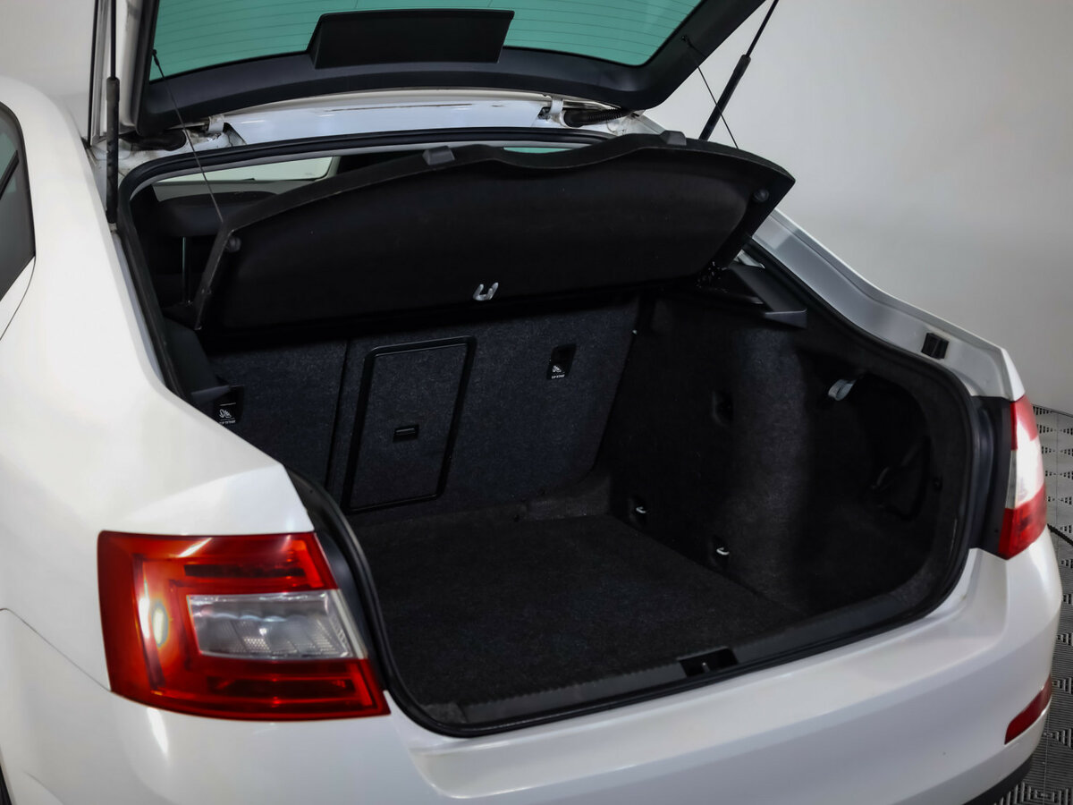 Skoda Octavia 2015 года с пробегом. Фото: #21