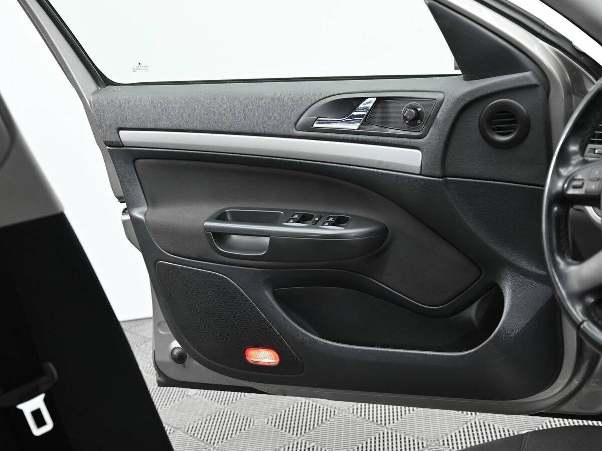 Skoda Octavia 2012 года с пробегом. Фото: #5