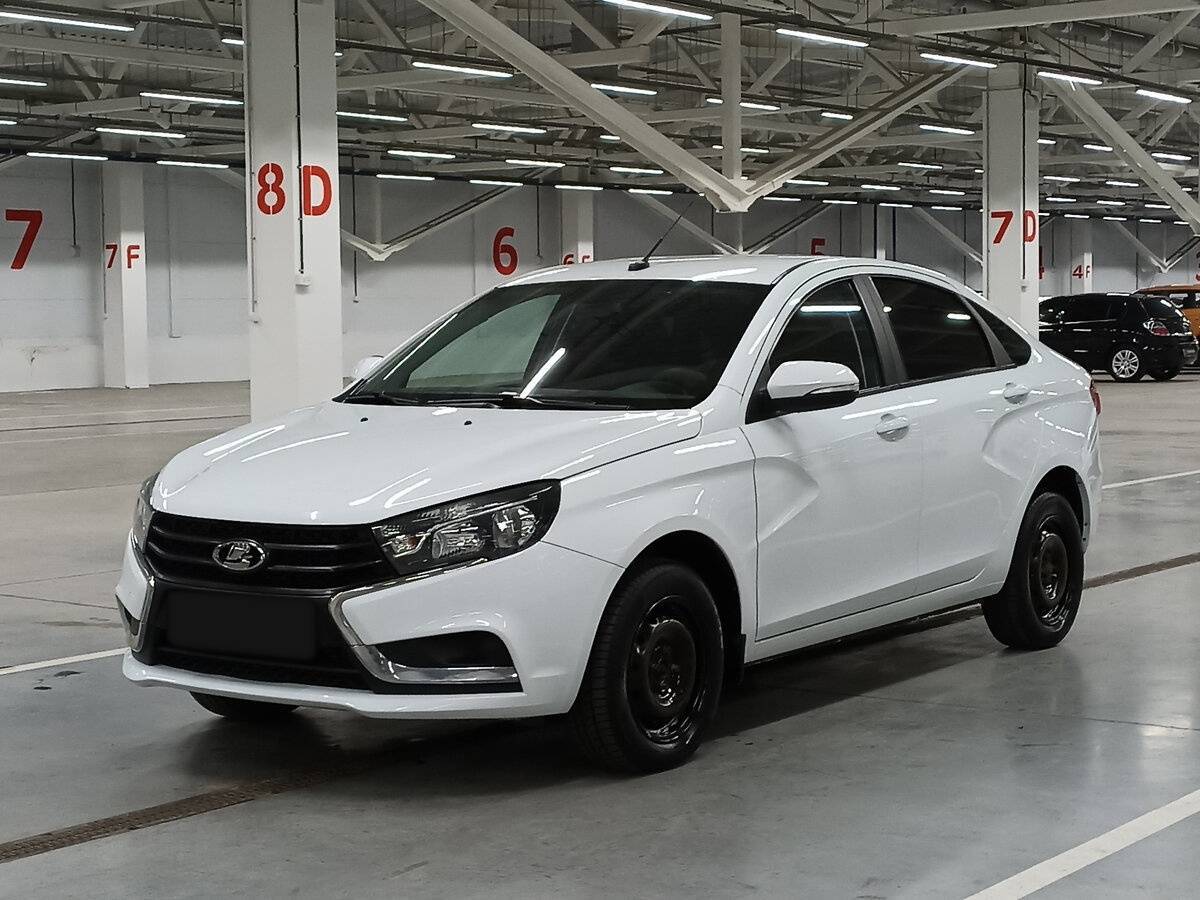 Lada (ВАЗ) Vesta 2020 года с пробегом. Посмотреть фото