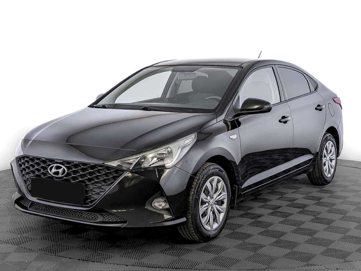 Hyundai Solaris 2020 года с пробегом. Посмотреть фото