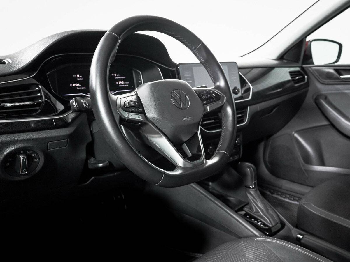 Volkswagen Polo 2021 года с пробегом. Фото: #12