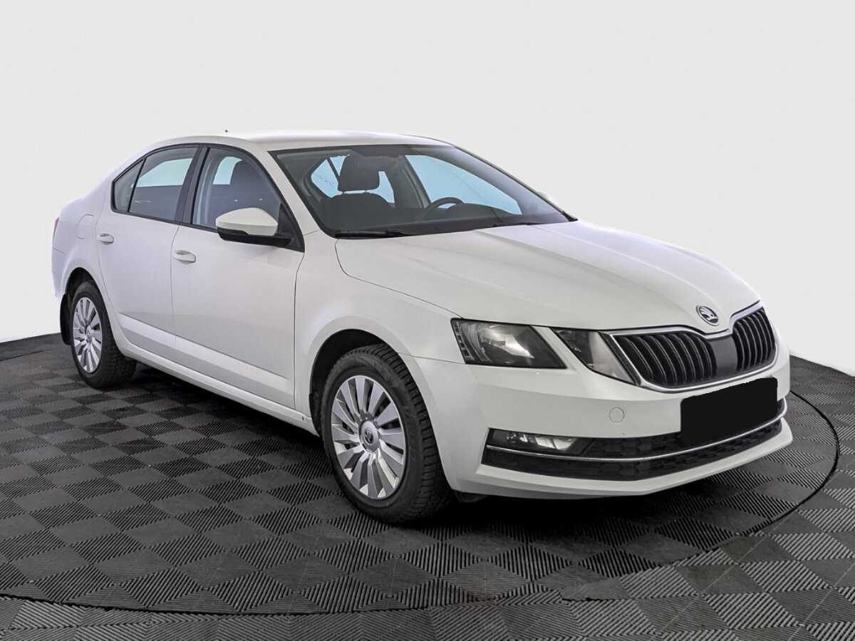 Skoda Octavia 2017 года с пробегом. Фото: #2