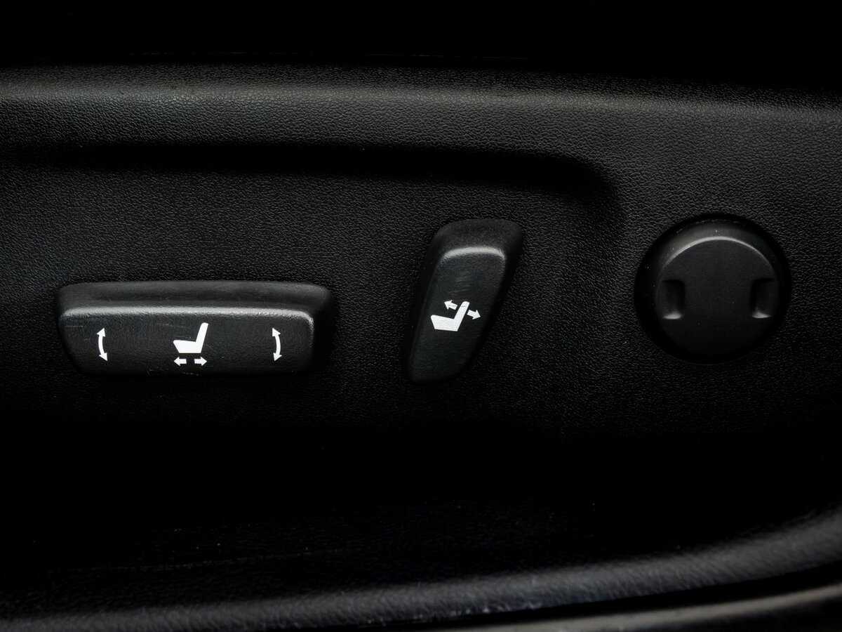 Toyota Camry 2015 года с пробегом. Фото: #18