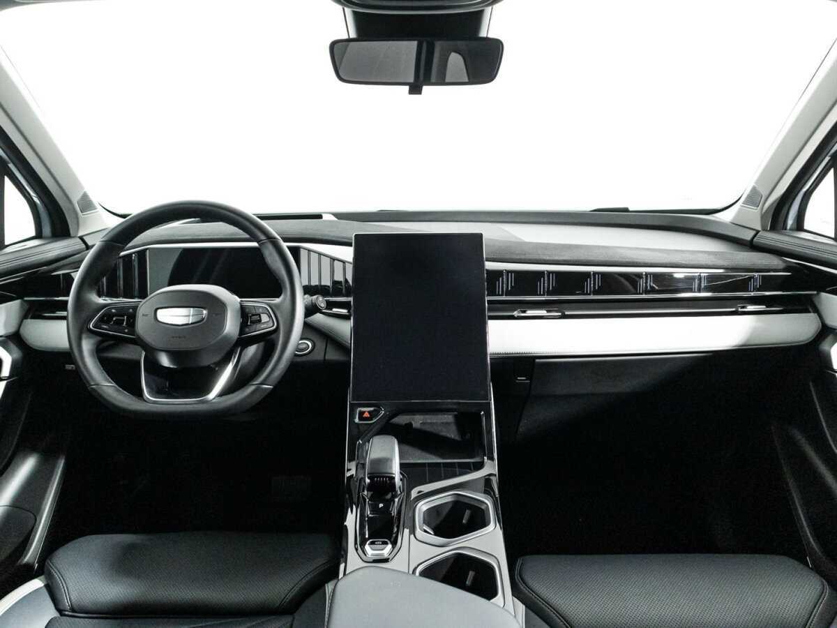 Geely Atlas 2023 года с пробегом. Фото: #12