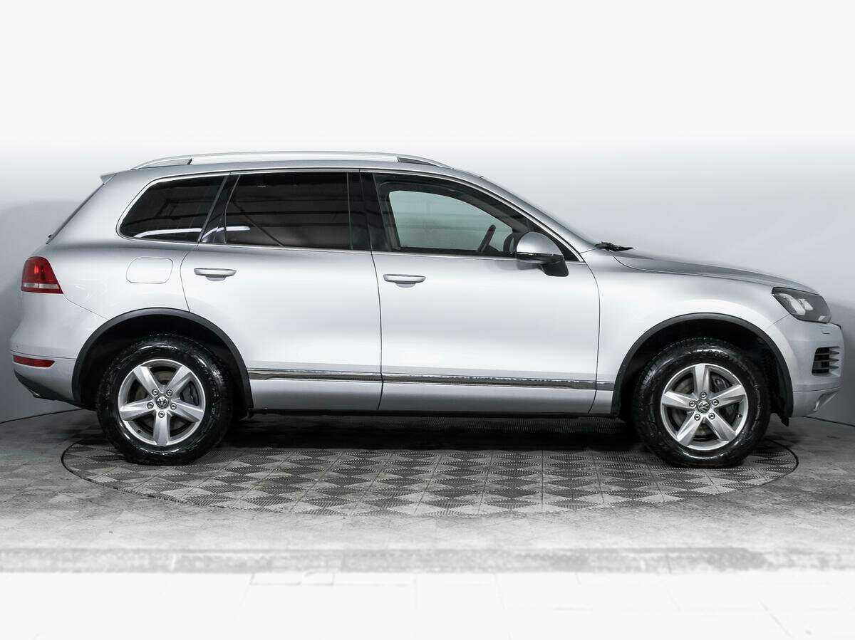 Volkswagen Touareg 2012 года с пробегом. Фото: #3