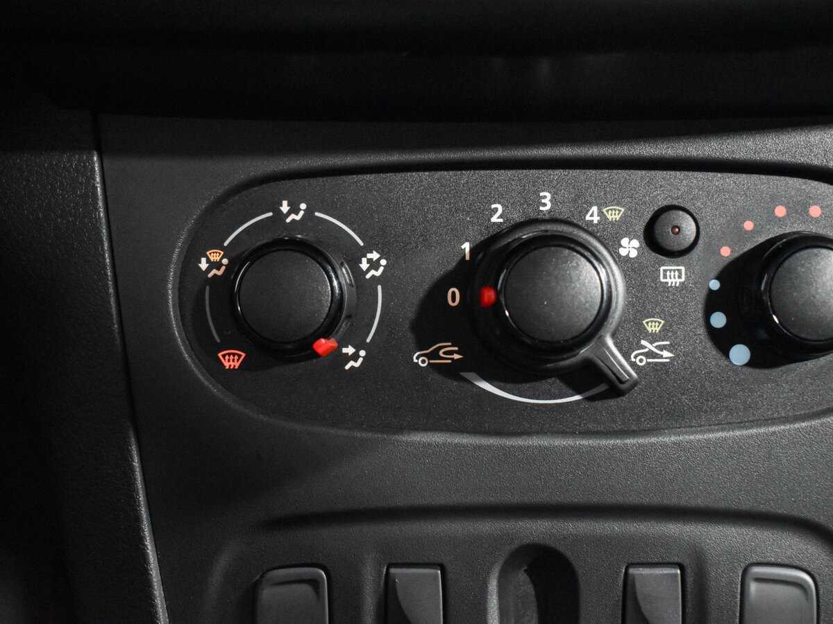 Renault Logan 2021 года с пробегом. Фото: #16