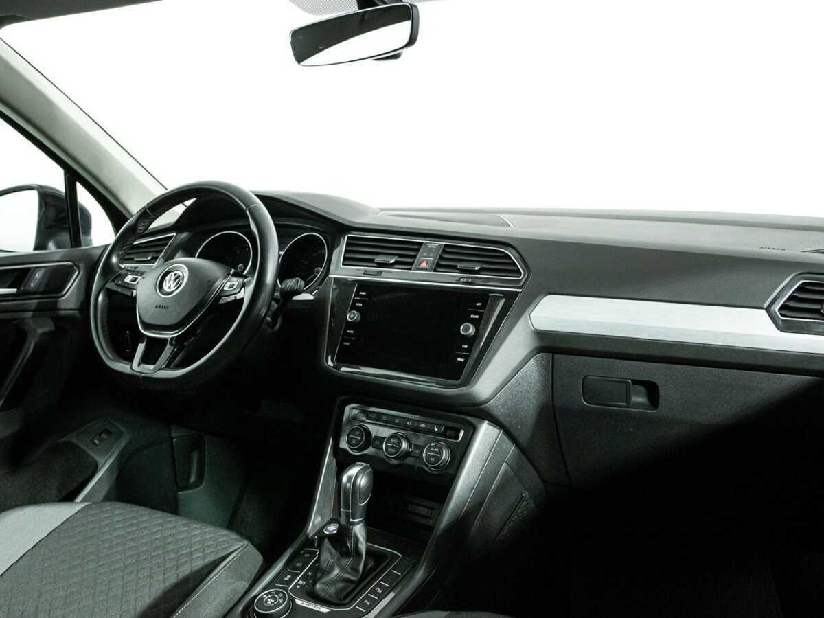 Volkswagen Tiguan 2017 года с пробегом. Фото: #8