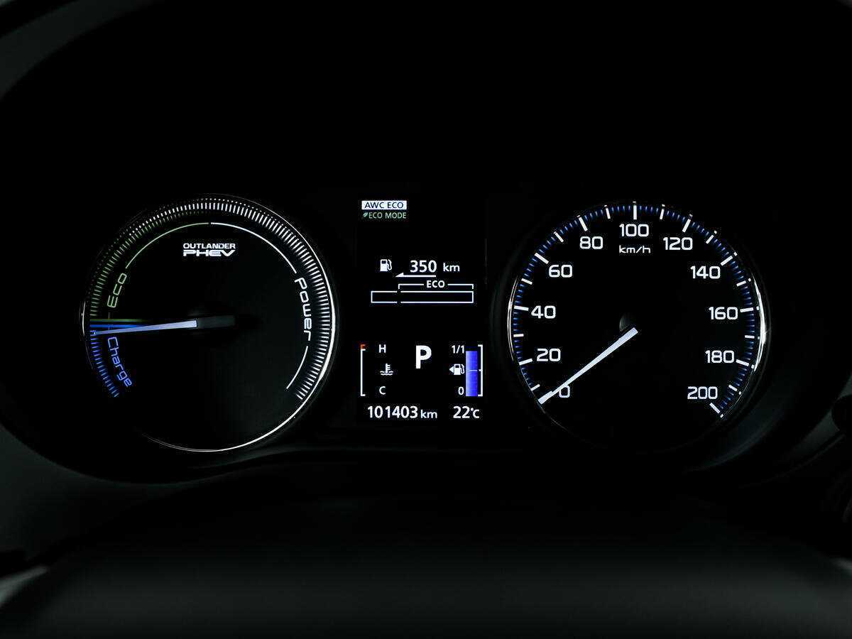 Mitsubishi Outlander 2013 года с пробегом. Фото: #8