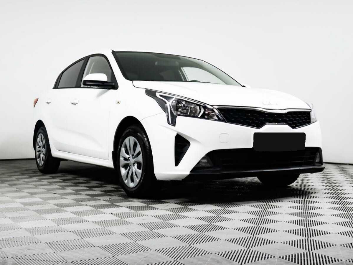 Kia Rio 2022 года с пробегом. Фото: #2
