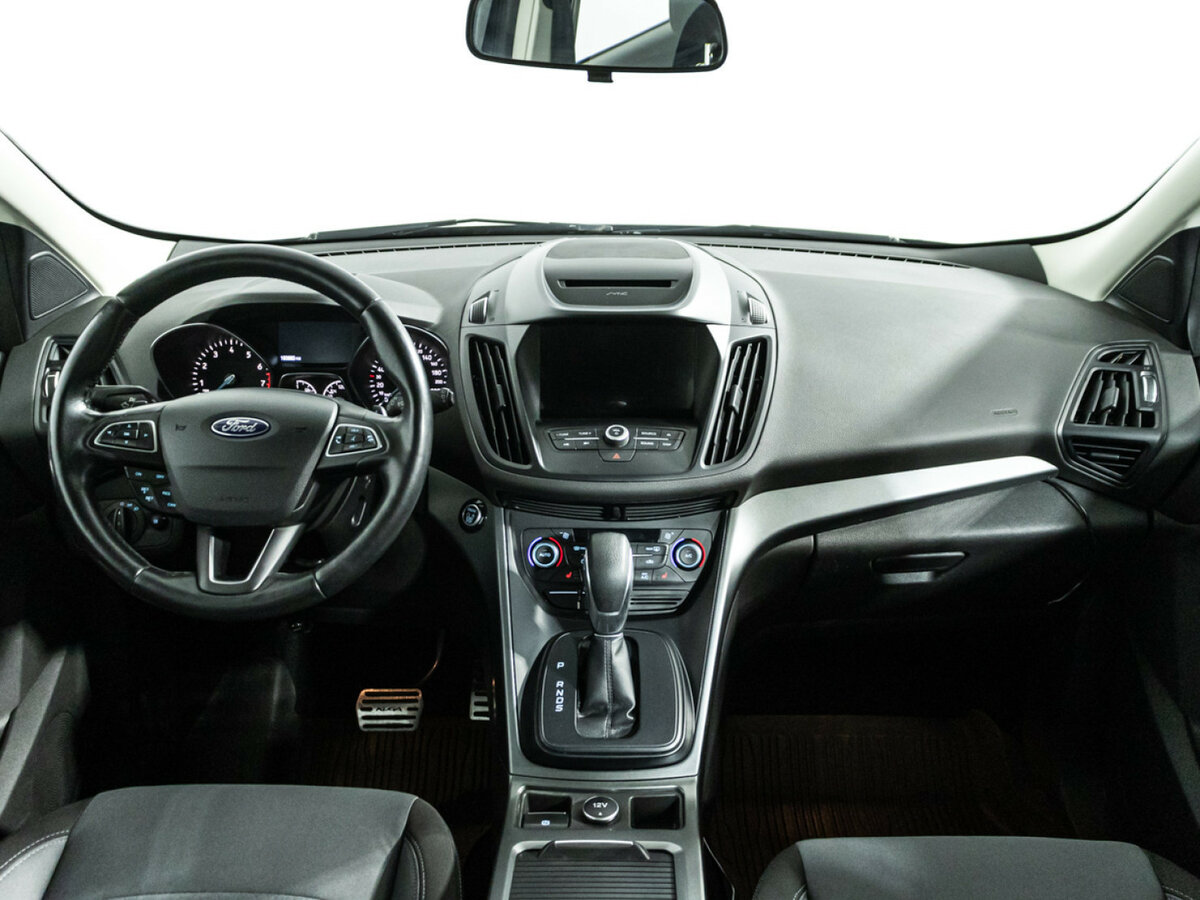 Ford Kuga 2017 года с пробегом. Фото: #12