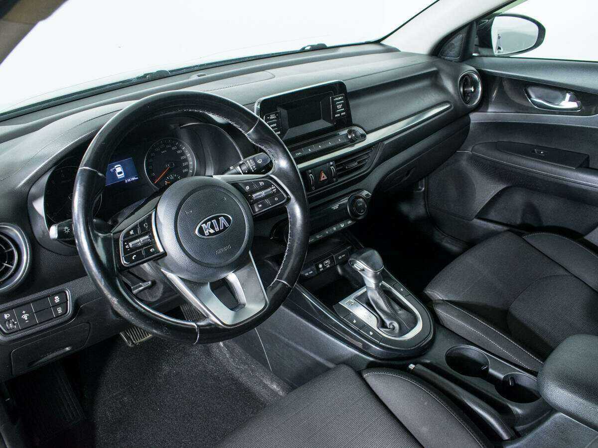 Kia Cerato 2018 года с пробегом. Фото: #10
