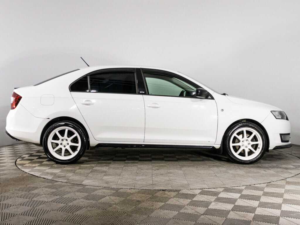 Skoda Rapid 2016 года с пробегом. Фото: #3