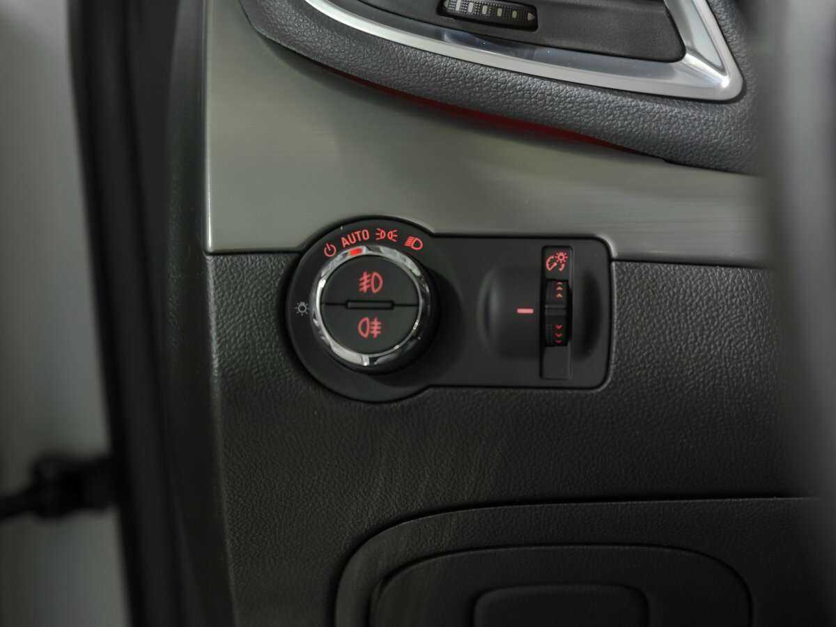 Opel Mokka 2013 года с пробегом. Фото: #13