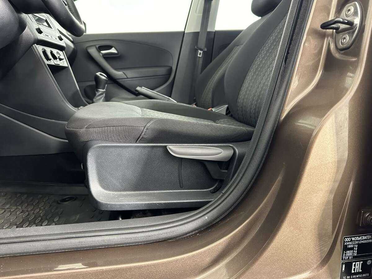 Volkswagen Polo 2016 года с пробегом. Фото: #9