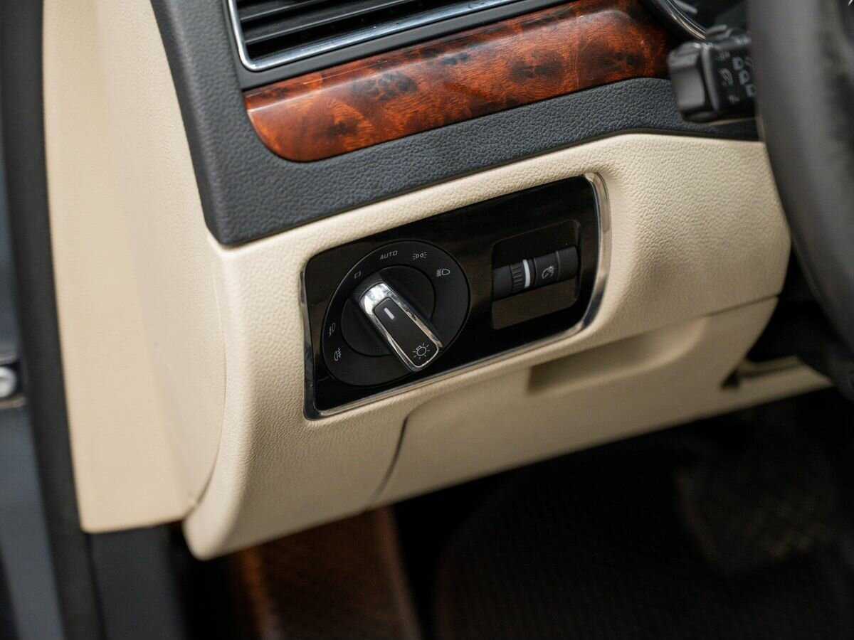 Skoda Superb 2012 года с пробегом. Фото: #16