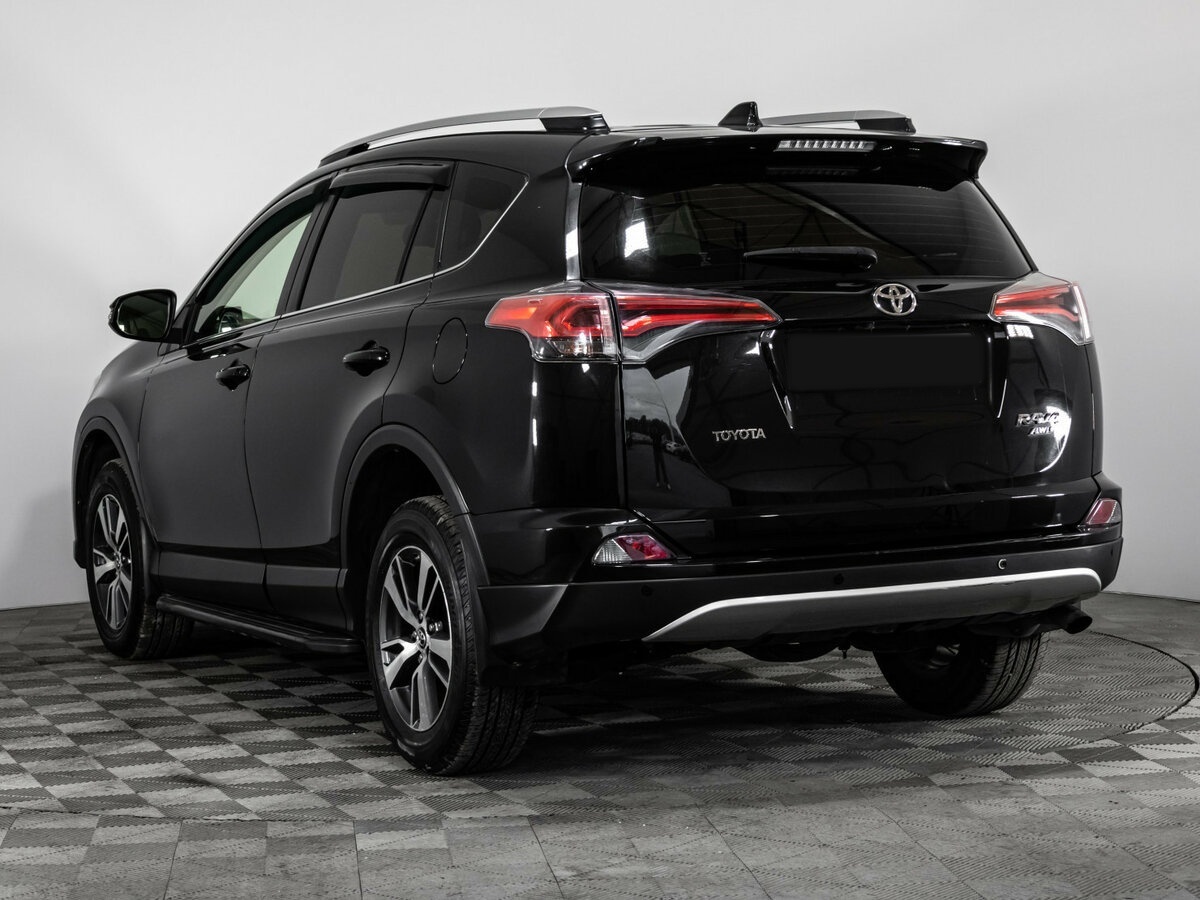 Toyota RAV4 2016 года с пробегом. Фото: #5
