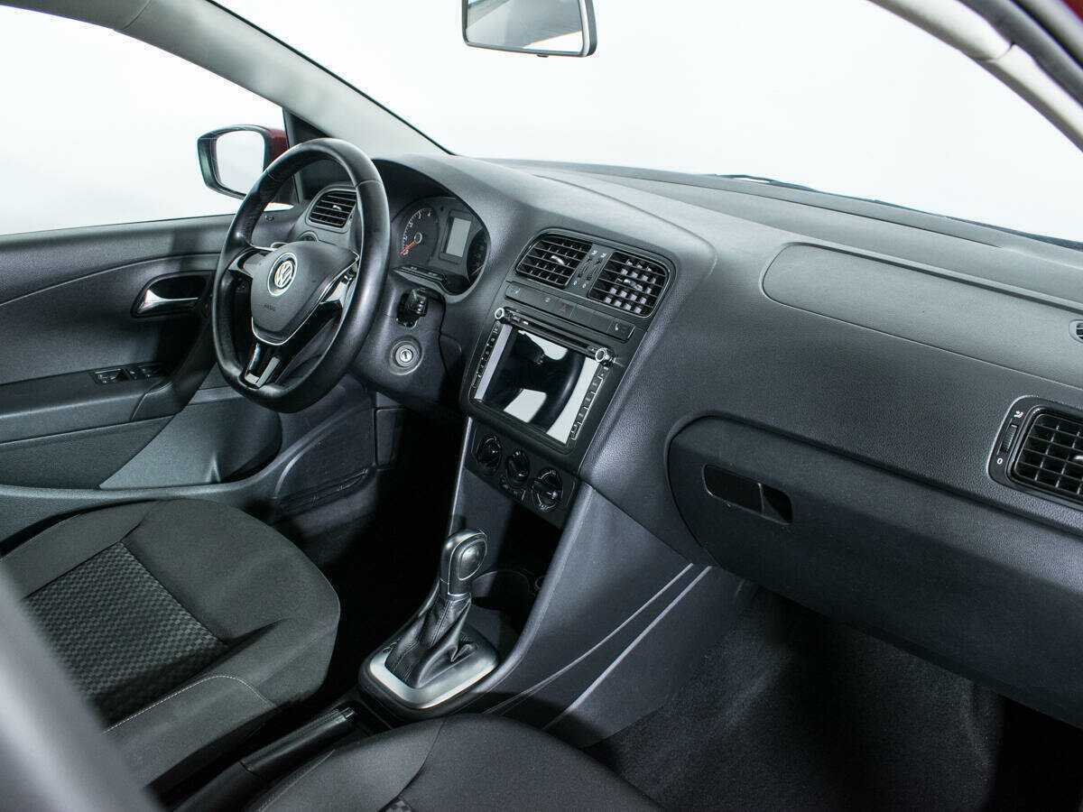 Volkswagen Polo 2016 года с пробегом. Фото: #8