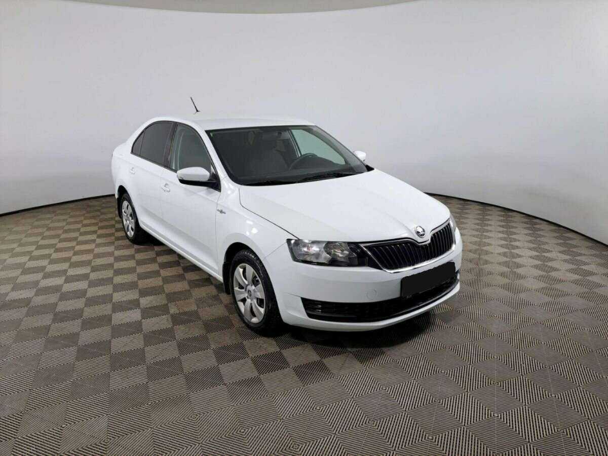 Skoda Rapid 2018 года с пробегом. Фото: #2