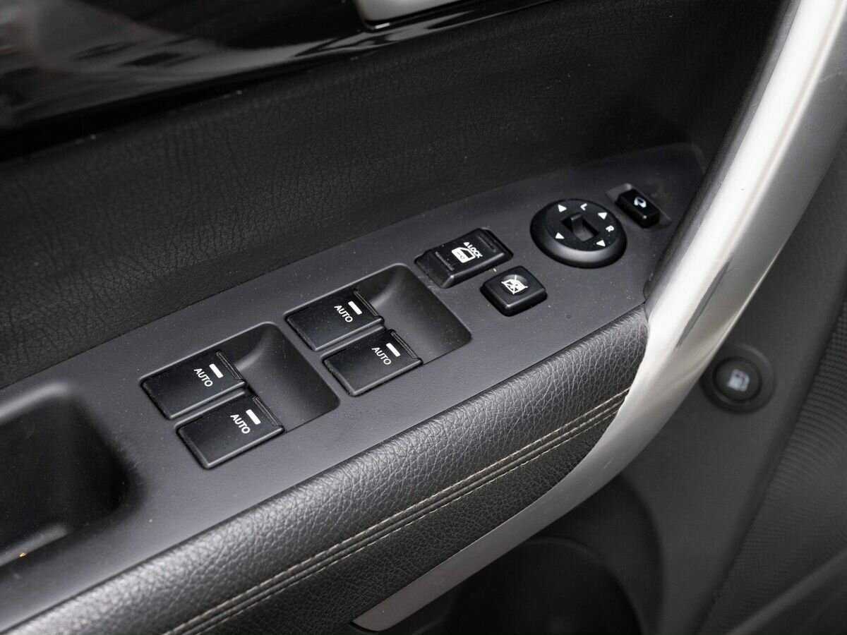 Kia Sorento 2012 года с пробегом. Фото: #16