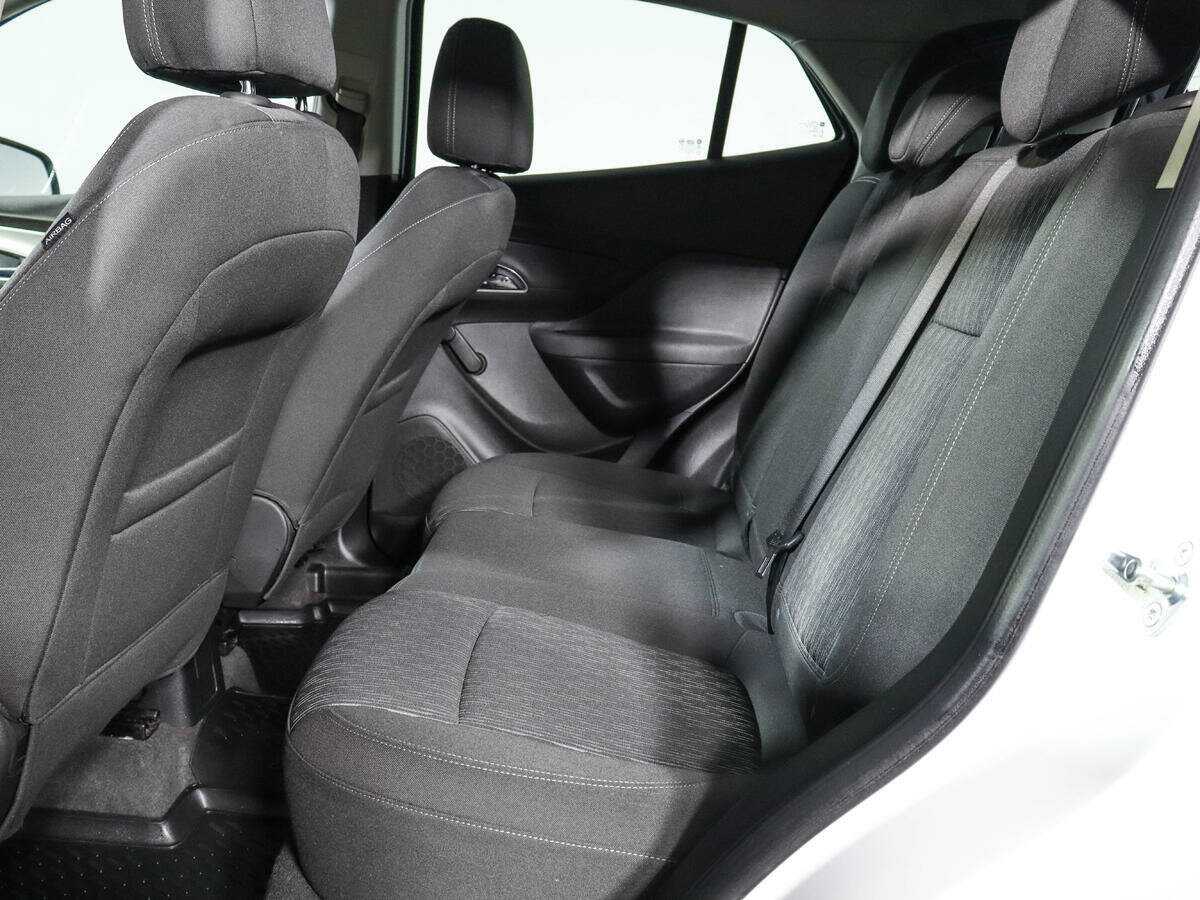 Opel Mokka 2012 года с пробегом. Фото: #7