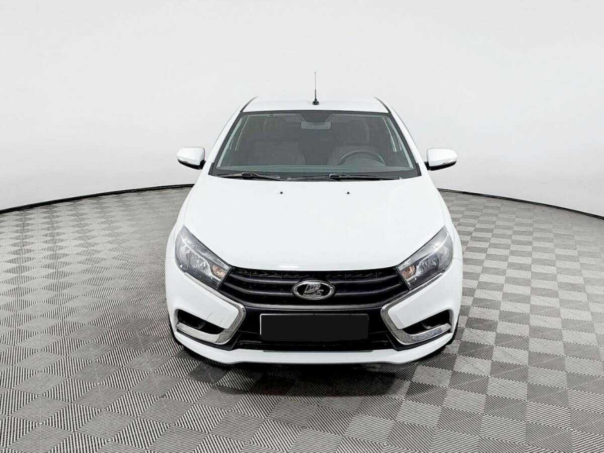 Lada (ВАЗ) Vesta 2019 года с пробегом. Фото: #1