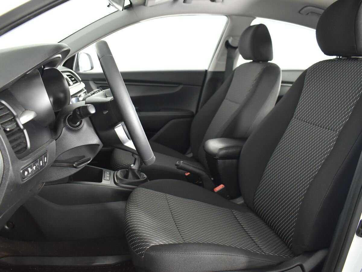 Kia Rio 2019 года с пробегом. Фото: #7