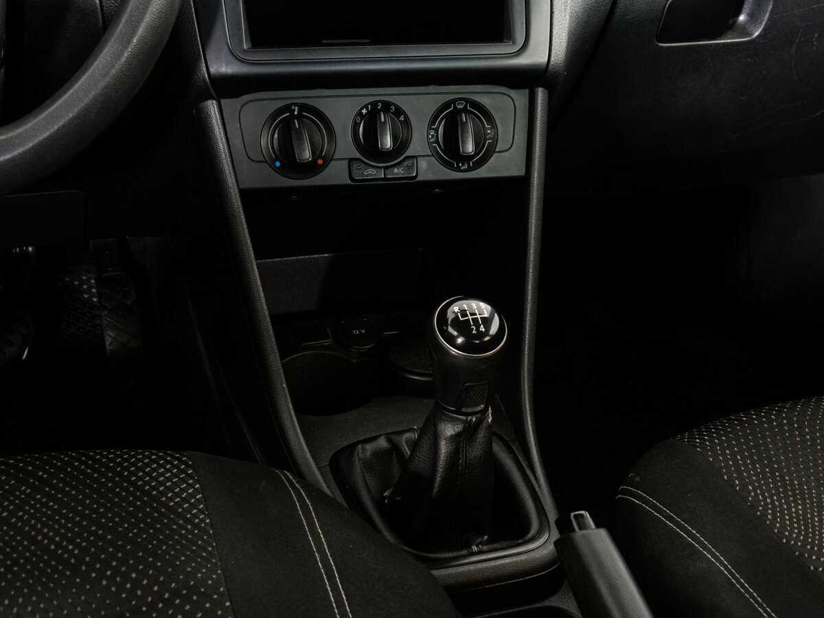 Volkswagen Polo 2017 года с пробегом. Фото: #9