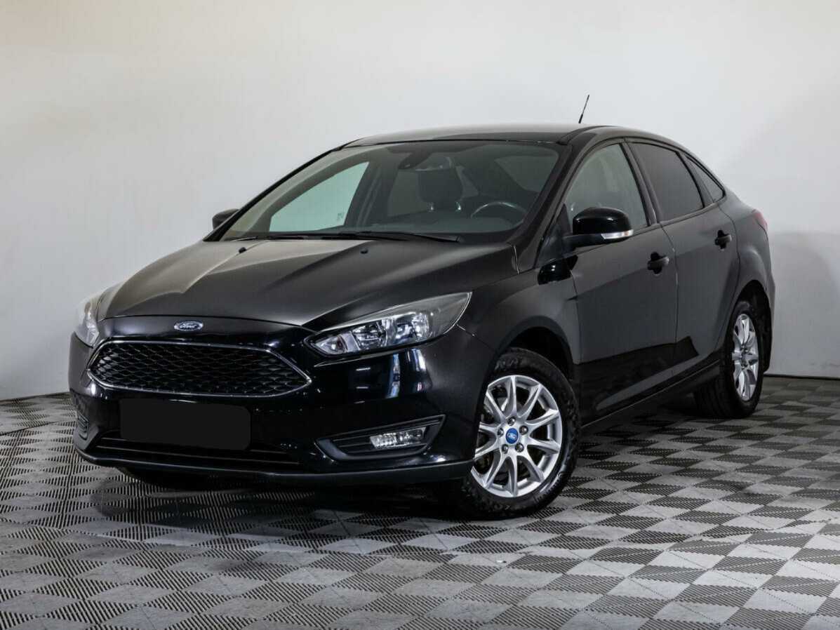 Ford Focus 2017 года с пробегом. Посмотреть фото