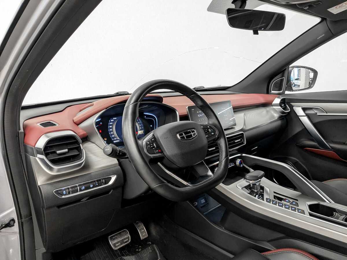 Geely Coolray 2023 года с пробегом. Фото: #15