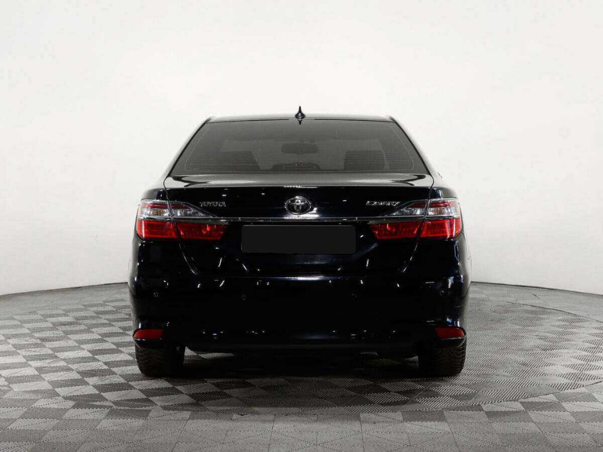 Toyota Camry 2017 года с пробегом. Фото: #5