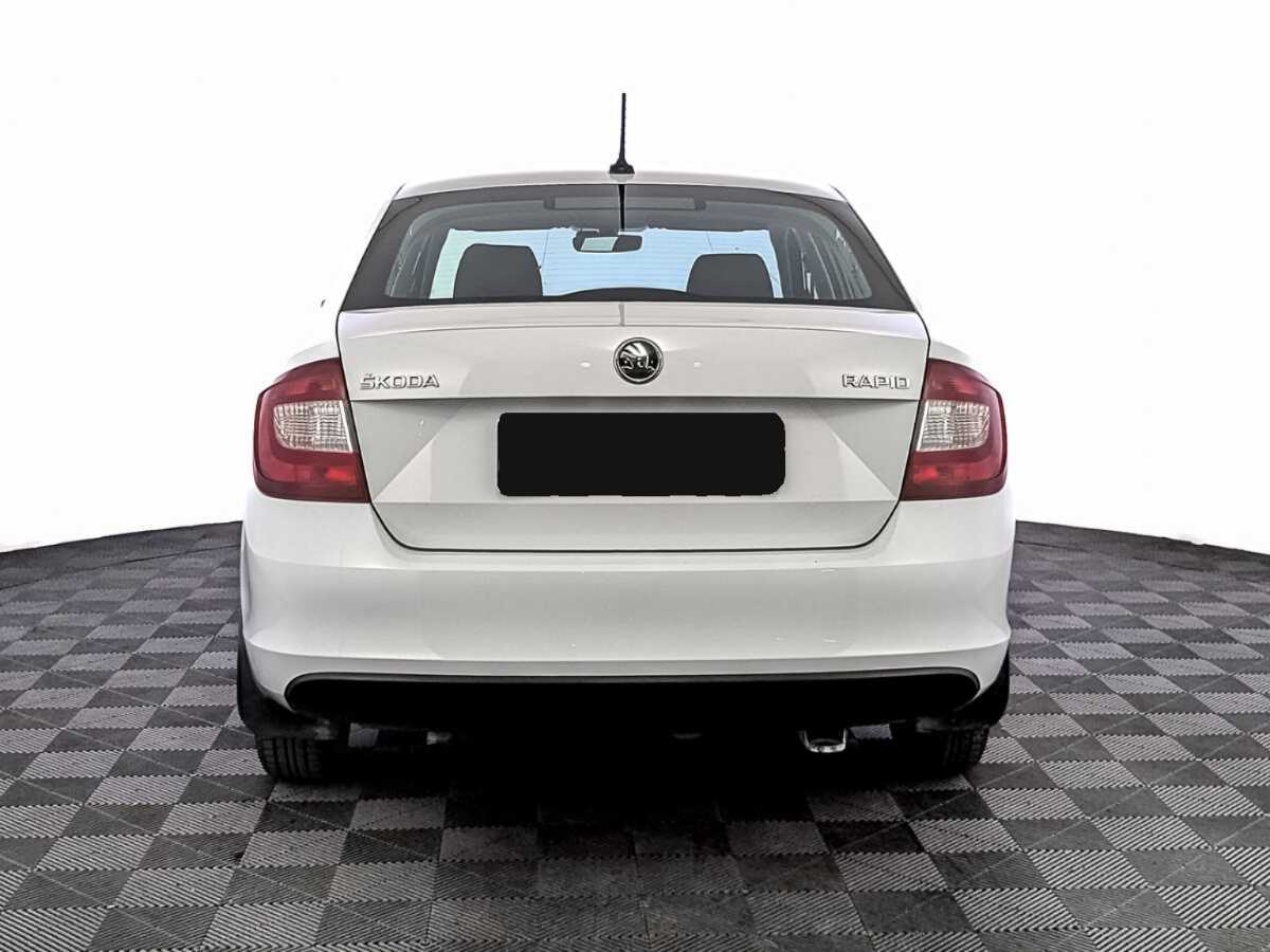 Skoda Rapid 2019 года с пробегом. Фото: #5