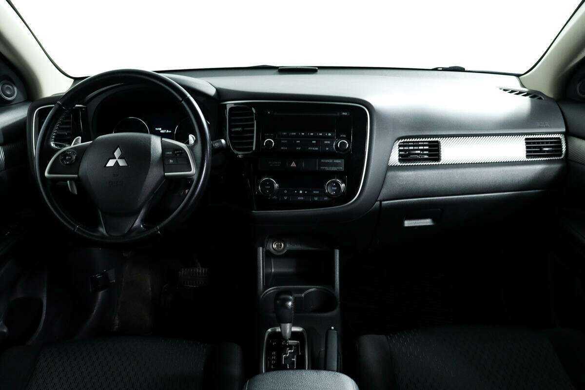 Mitsubishi Outlander 2014 года с пробегом. Фото: #10