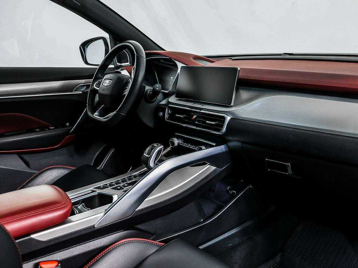 Geely Coolray 2021 года с пробегом. Фото: #12