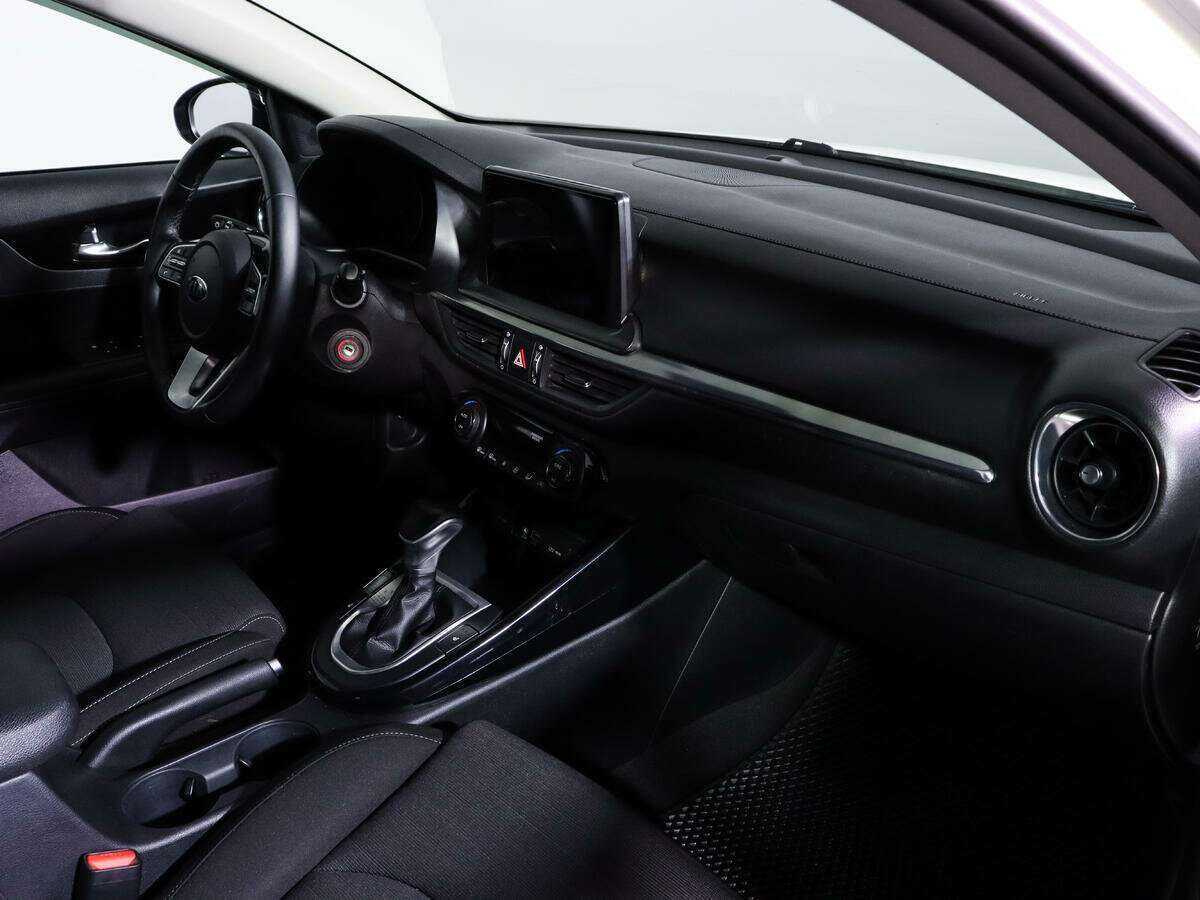 Kia Cerato 2019 года с пробегом. Фото: #4