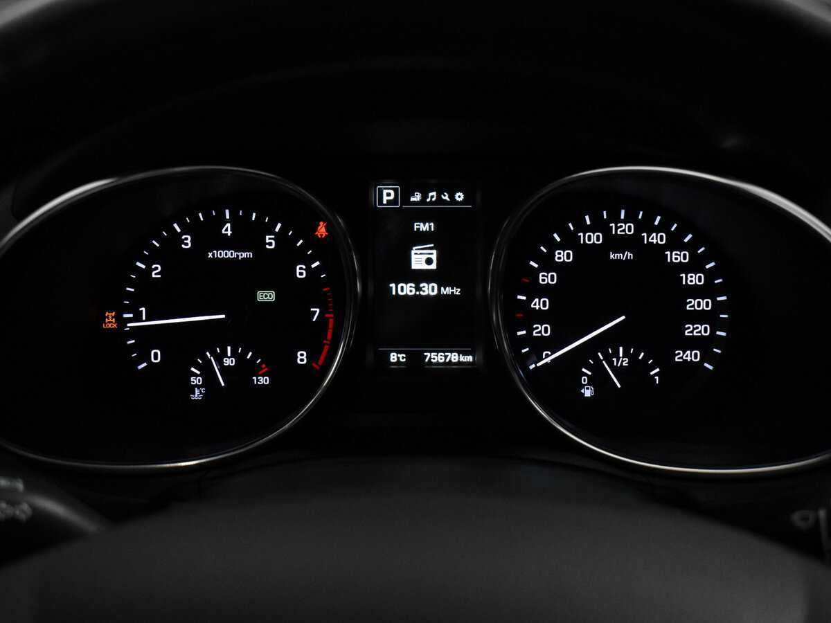 Hyundai Santa Fe 2016 года с пробегом. Фото: #19