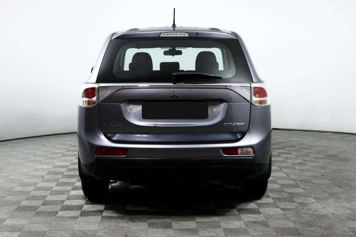 Mitsubishi Outlander 2012 года с пробегом. Фото: #5