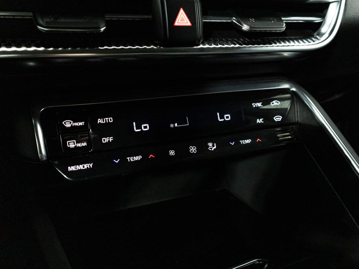 Kia K5 2020 года с пробегом. Фото: #20