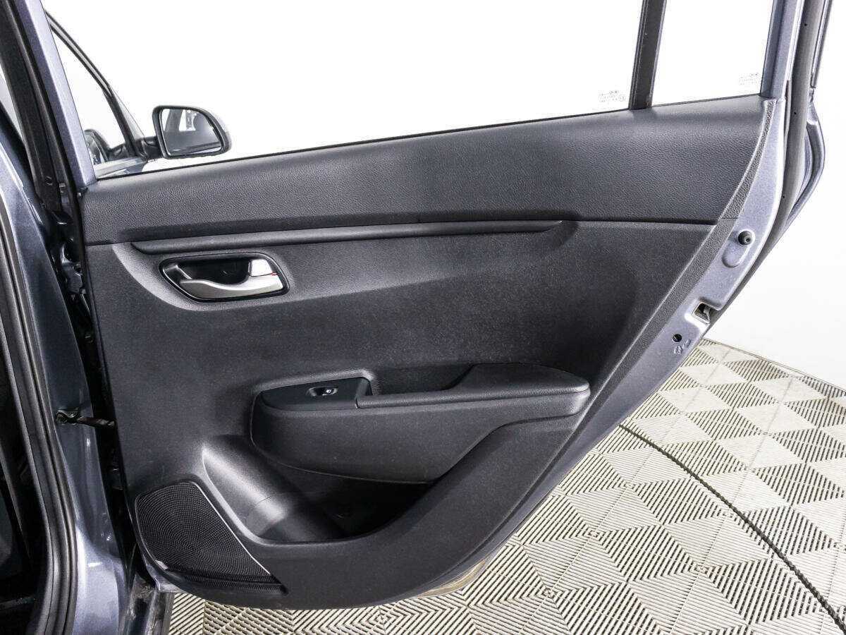 Kia Rio 2021 года с пробегом. Фото: #24