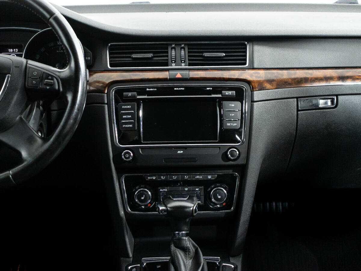 Skoda Superb 2012 года с пробегом. Фото: #13