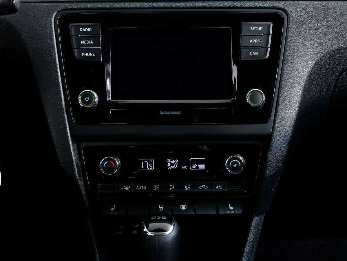 Skoda Rapid 2017 года с пробегом. Фото: #14