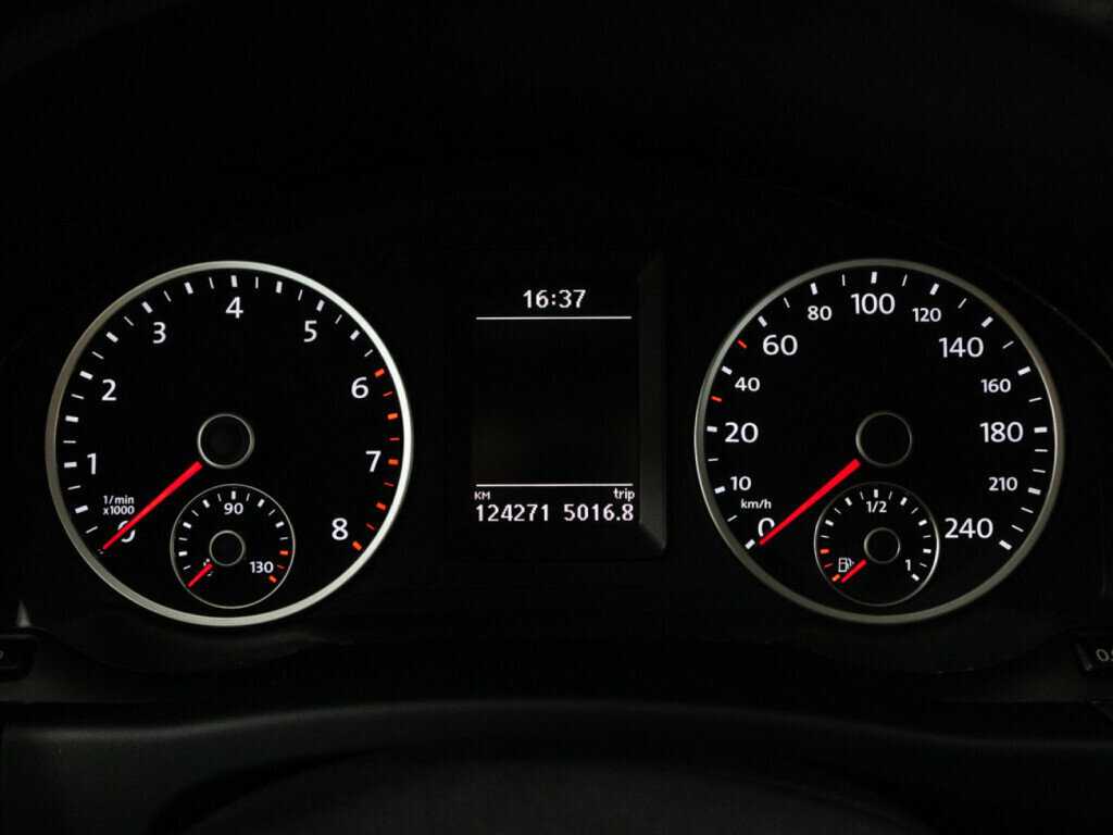 Volkswagen Tiguan 2012 года с пробегом. Фото: #11