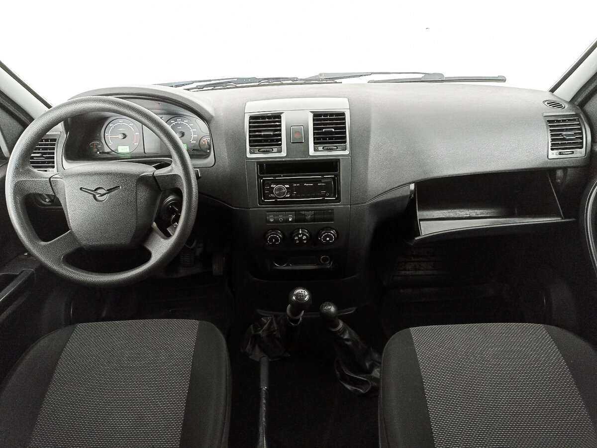 УАЗ Patriot 2014 года с пробегом. Фото: #10