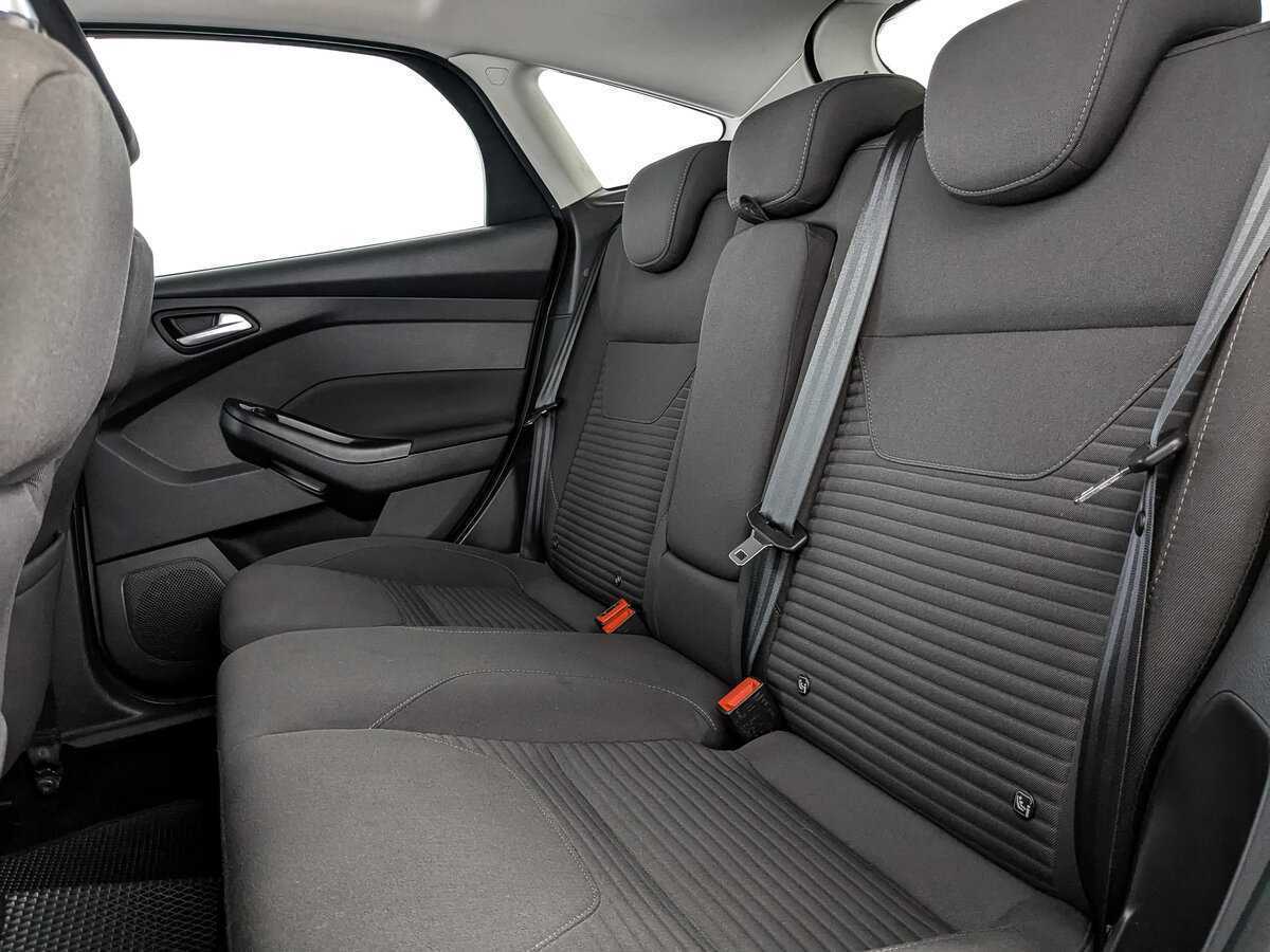 Ford Focus 2017 года с пробегом. Фото: #9