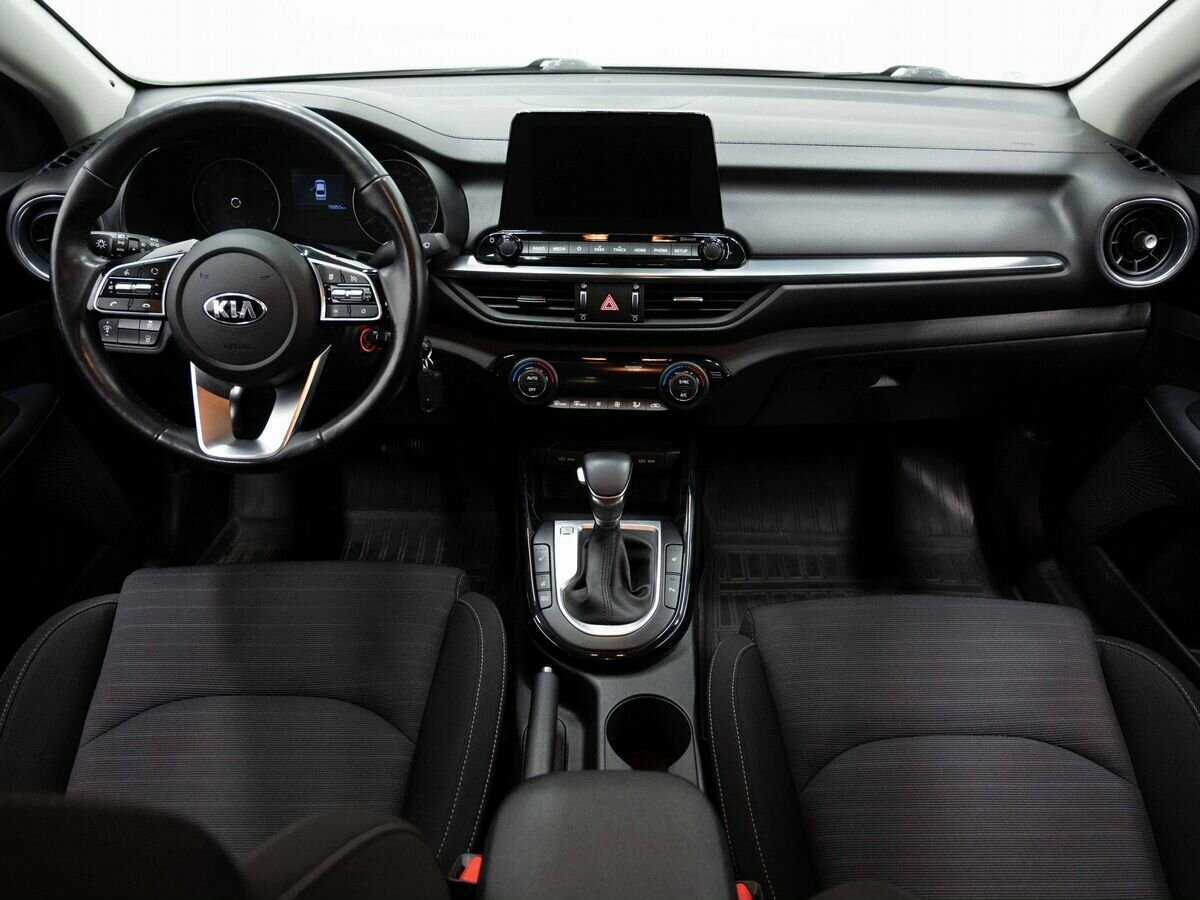 Kia Cerato 2019 года с пробегом. Фото: #12