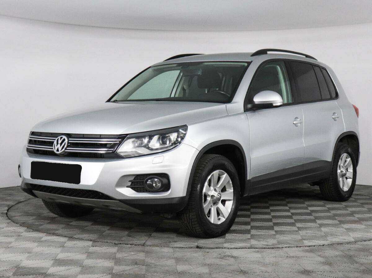 Volkswagen Tiguan 2012 года с пробегом. Фото: #0